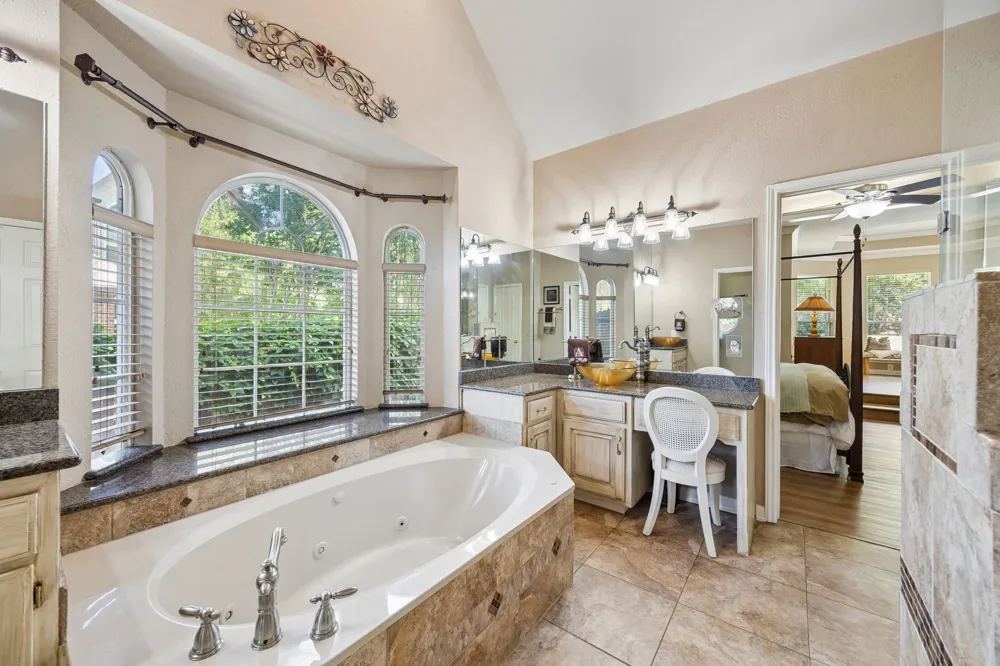 303 Waterford Court Southlake, TX 76092