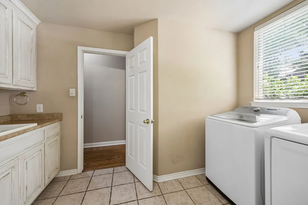 303 Waterford Court Southlake, TX 76092