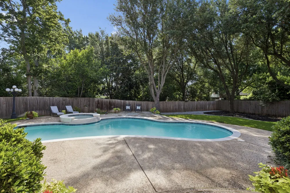 303 Waterford Court Southlake, TX 76092