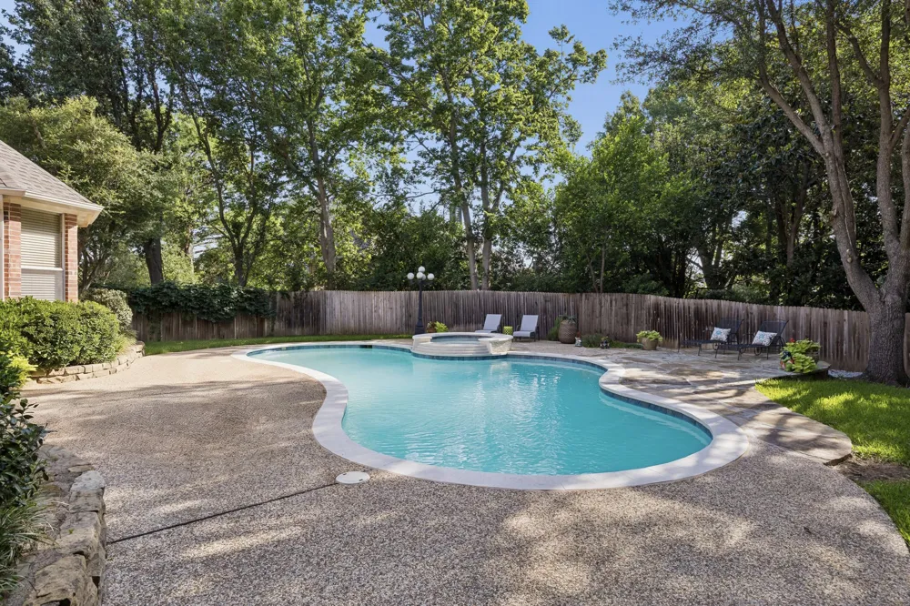 303 Waterford Court Southlake, TX 76092