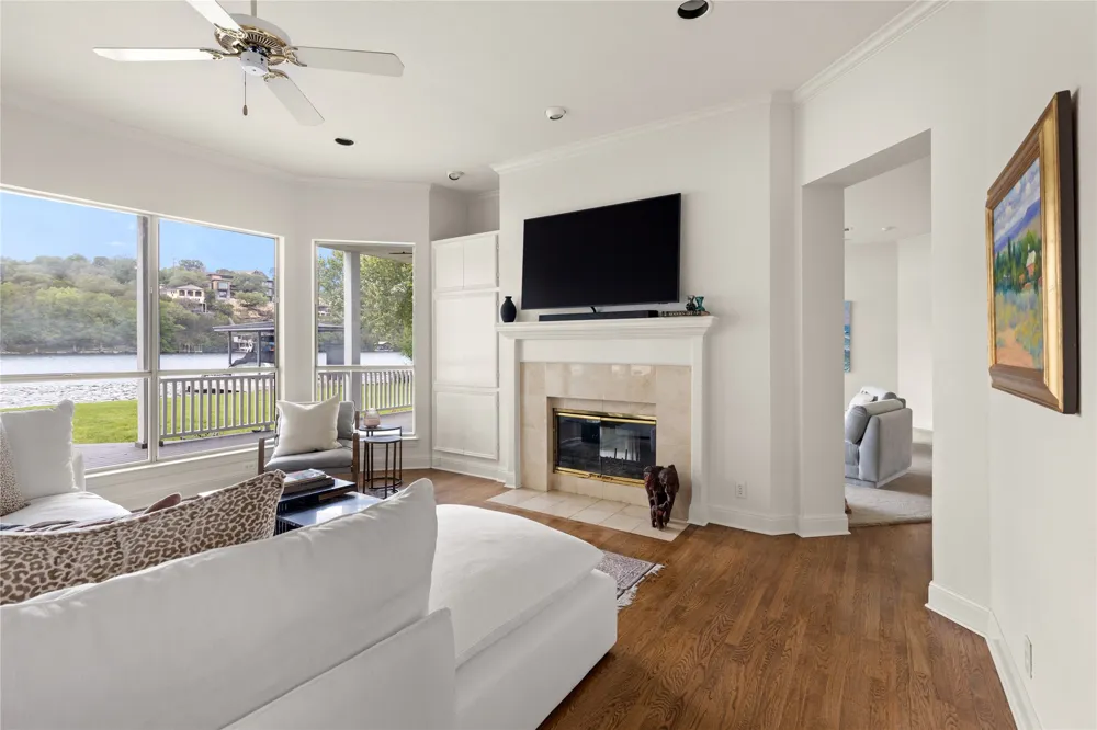 3100 Rivercrest Drive Austin, TX 78746