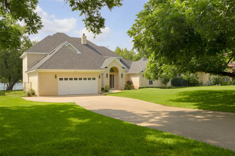 3100 Rivercrest Drive Austin, TX 78746