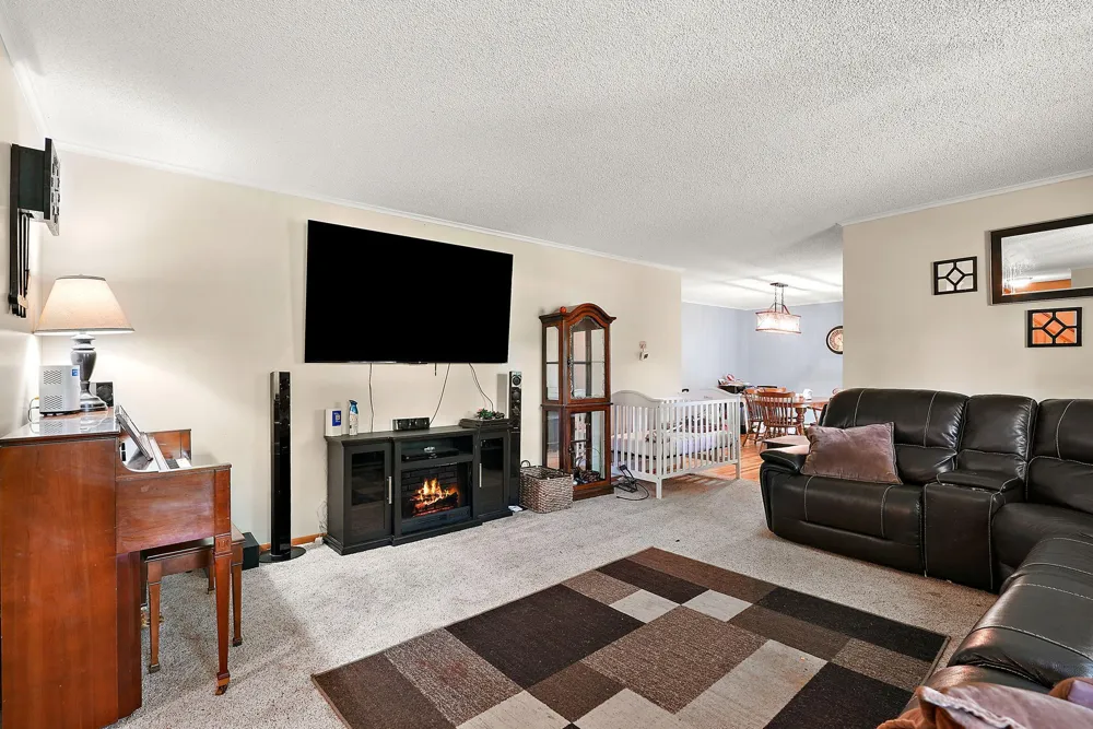 31113 US Highway 169 NW Princeton, MN 55371