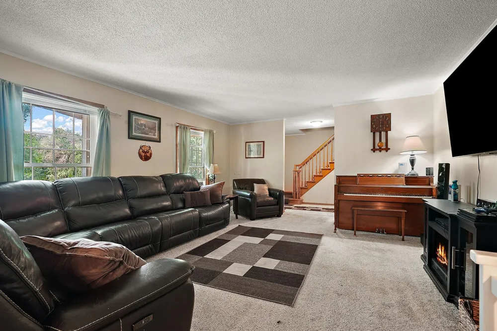 31113 US Highway 169 NW Princeton, MN 55371