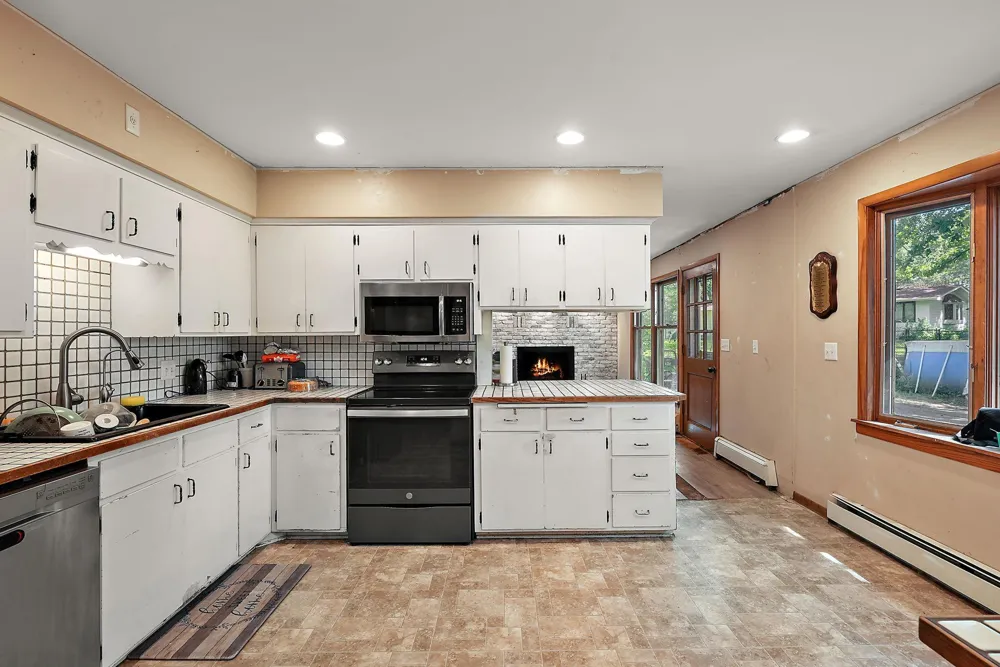 31113 US Highway 169 NW Princeton, MN 55371