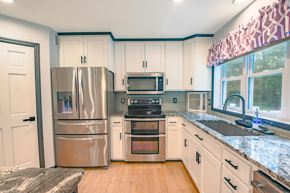 14586 31st Street Clear Lake, MN 55319