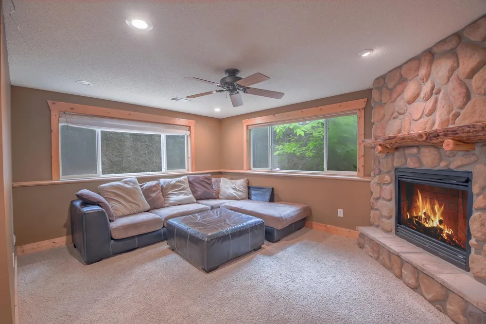 14586 31st Street Clear Lake, MN 55319
