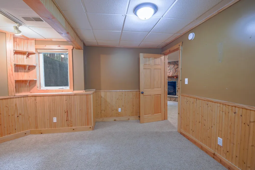 14586 31st Street Clear Lake, MN 55319