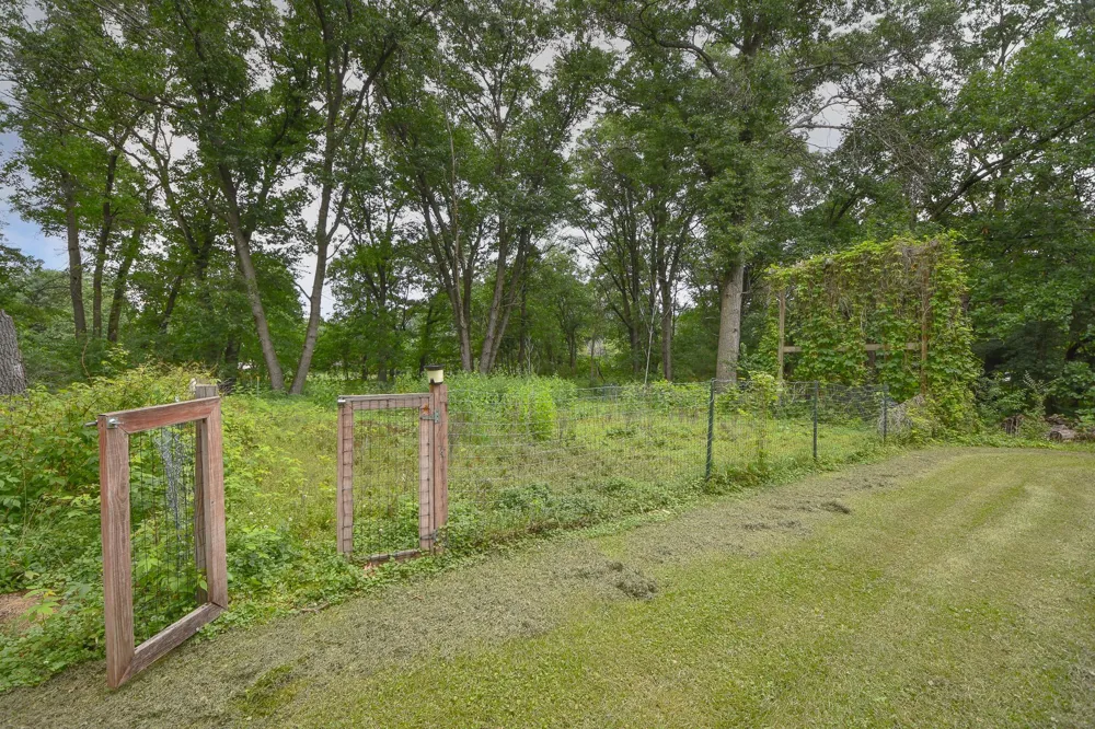 14586 31st Street Clear Lake, MN 55319