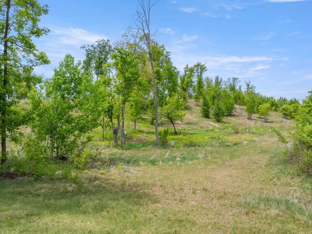 Cragun's Legacy Pointe Lot 12 3690 Tradition Drive Brainerd, MN 56401