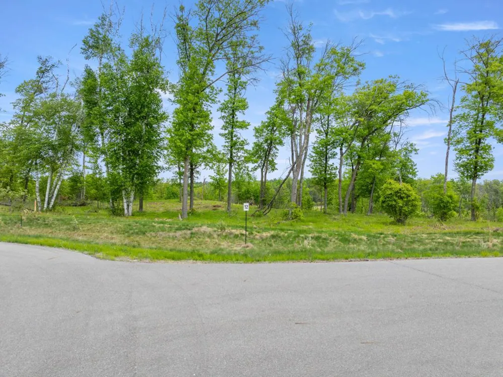 Cragun's Legacy Pointe Lot 12 3690 Tradition Drive Brainerd, MN 56401