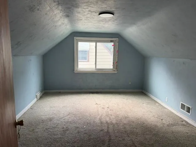 132 Richmond Street E South Saint Paul, MN 55075