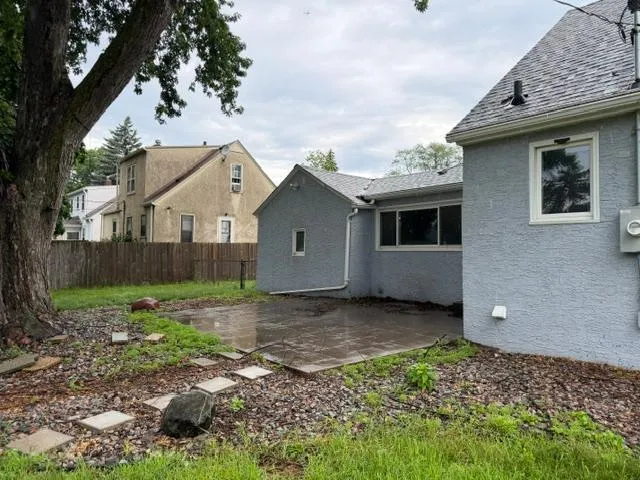 132 Richmond Street E South Saint Paul, MN 55075