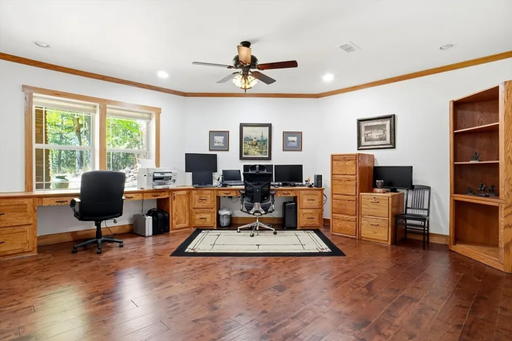 1773 CR 2540 Mineola, TX 75773