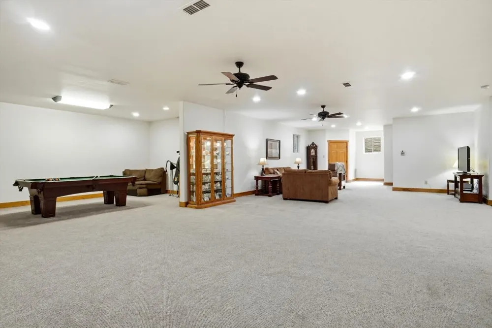 1773 CR 2540 Mineola, TX 75773