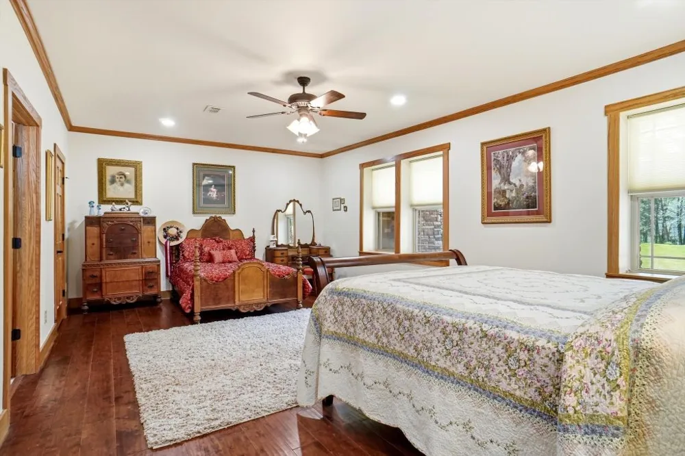 1773 CR 2540 Mineola, TX 75773