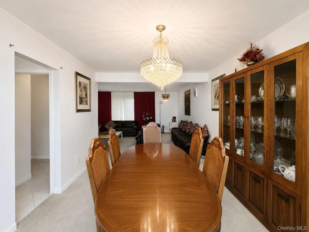 10 Tioken Road Spring Valley, NY 10977