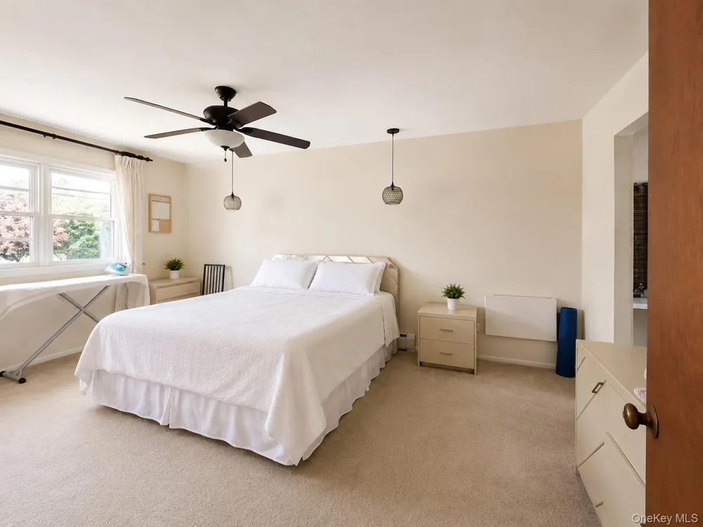 10 Tioken Road Spring Valley, NY 10977