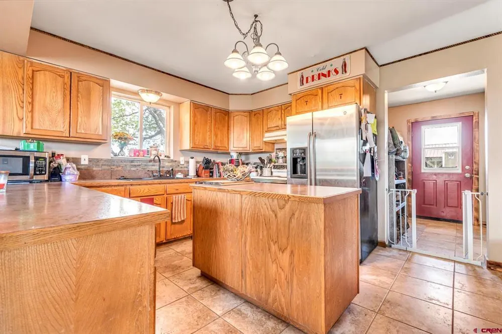 582 1600 ROAD Delta, CO 81416