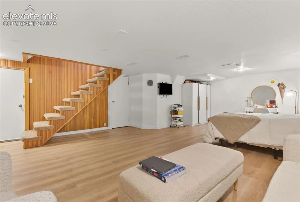 210 Mesa Avenue Manitou Springs, CO 80829