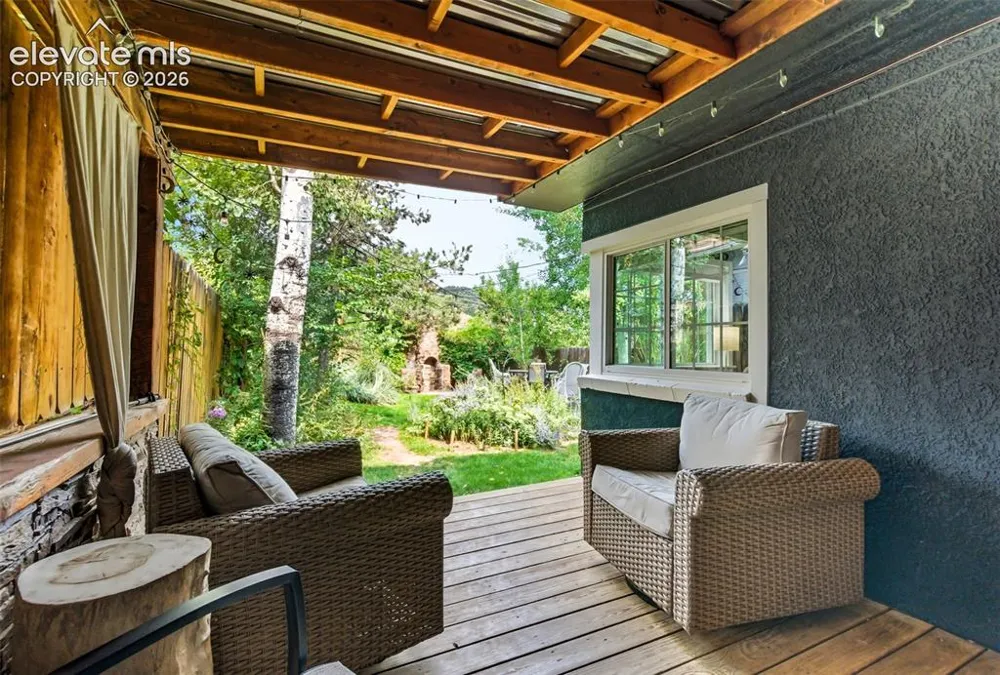 210 Mesa Avenue Manitou Springs, CO 80829