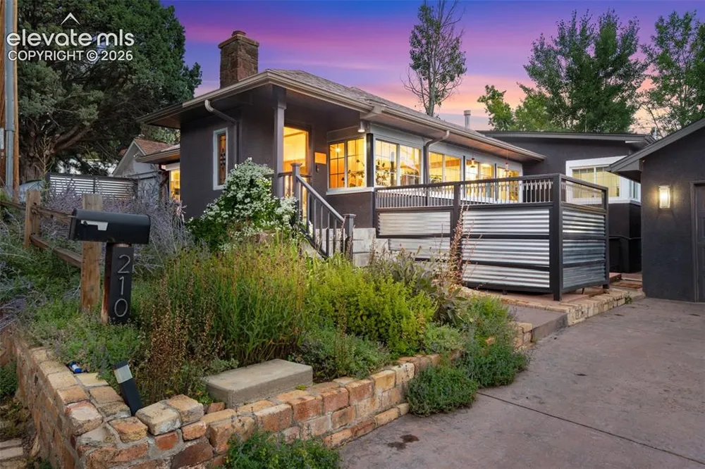 210 Mesa Avenue Manitou Springs, CO 80829