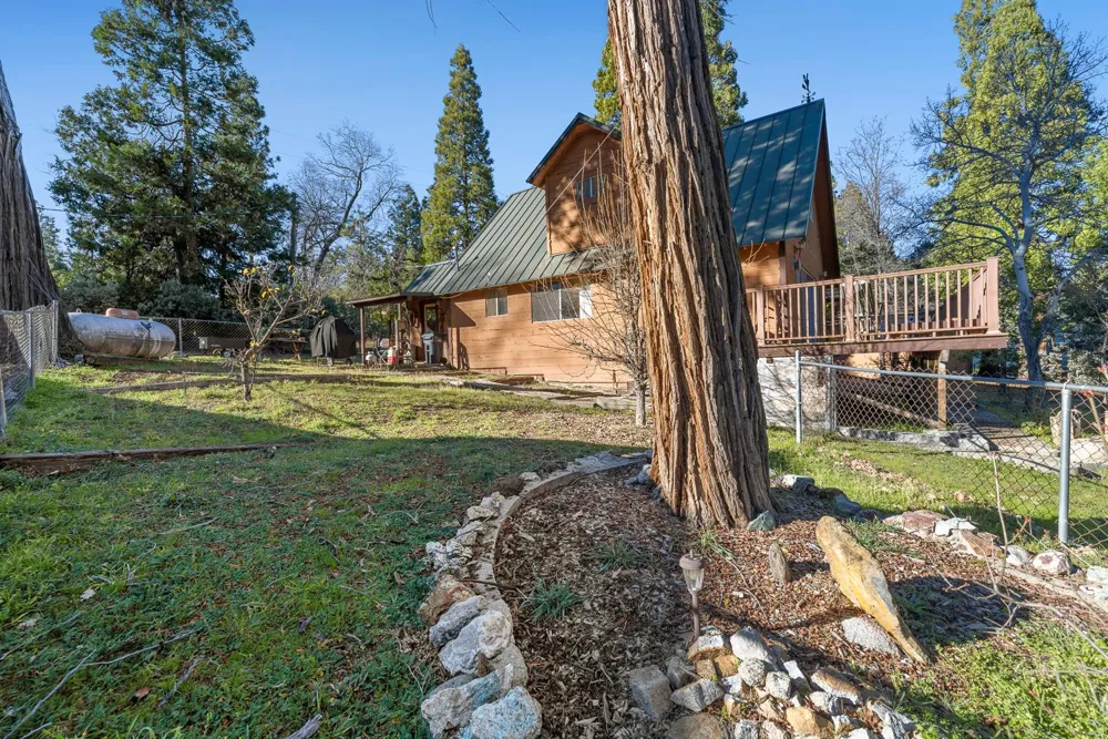 41722 Merriman Lane Auberry, CA 93602