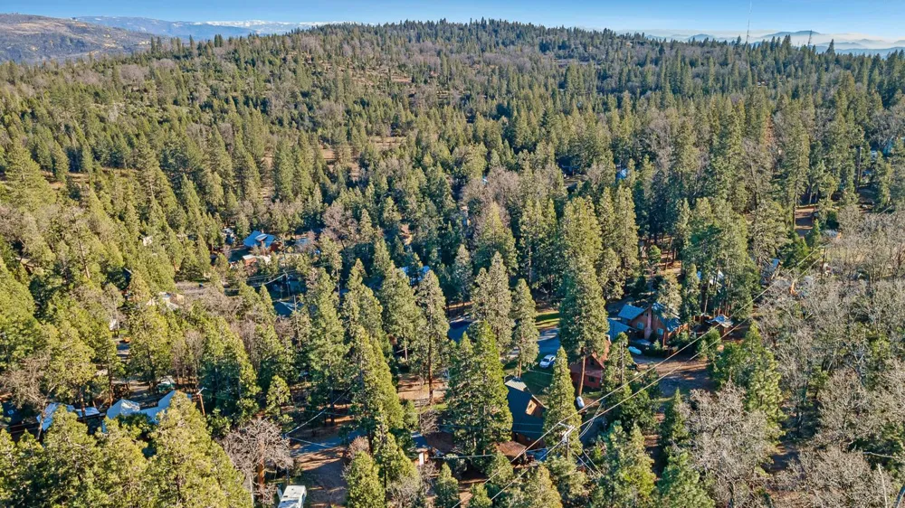 41722 Merriman Lane Auberry, CA 93602