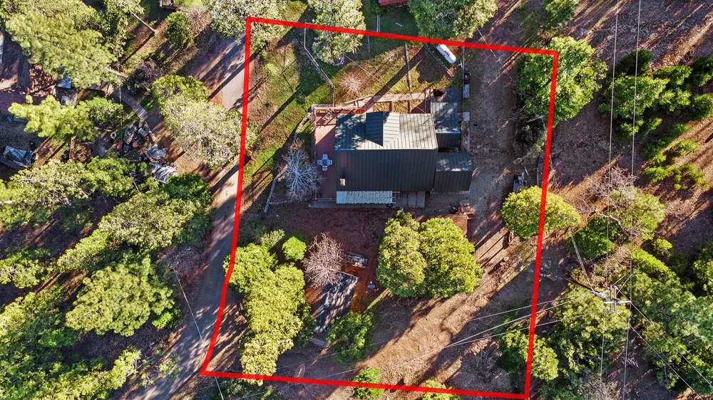 41722 Merriman Lane Auberry, CA 93602