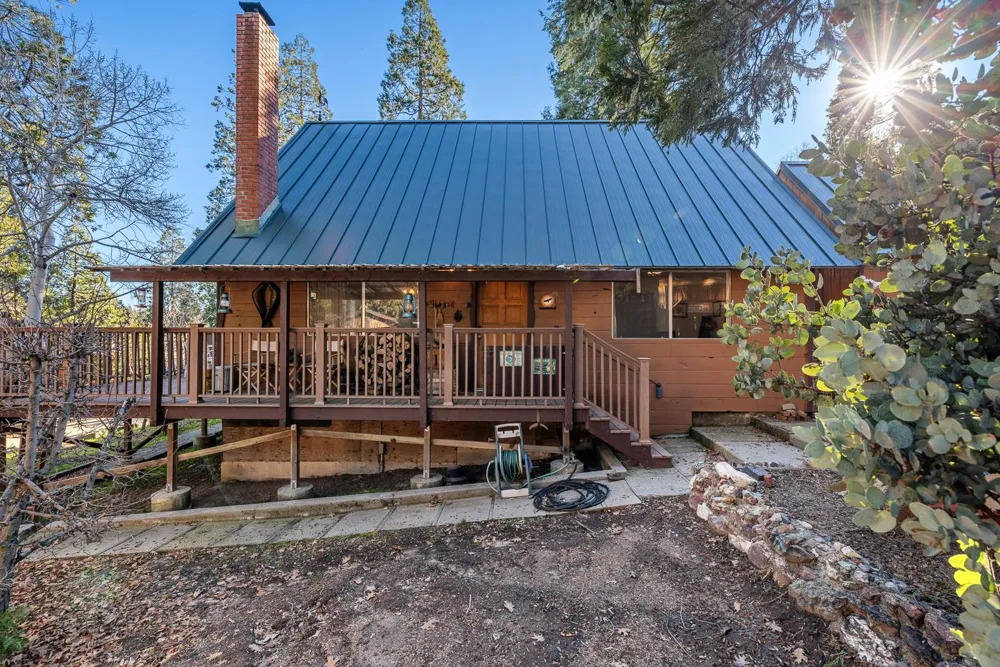 41722 Merriman Lane Auberry, CA 93602