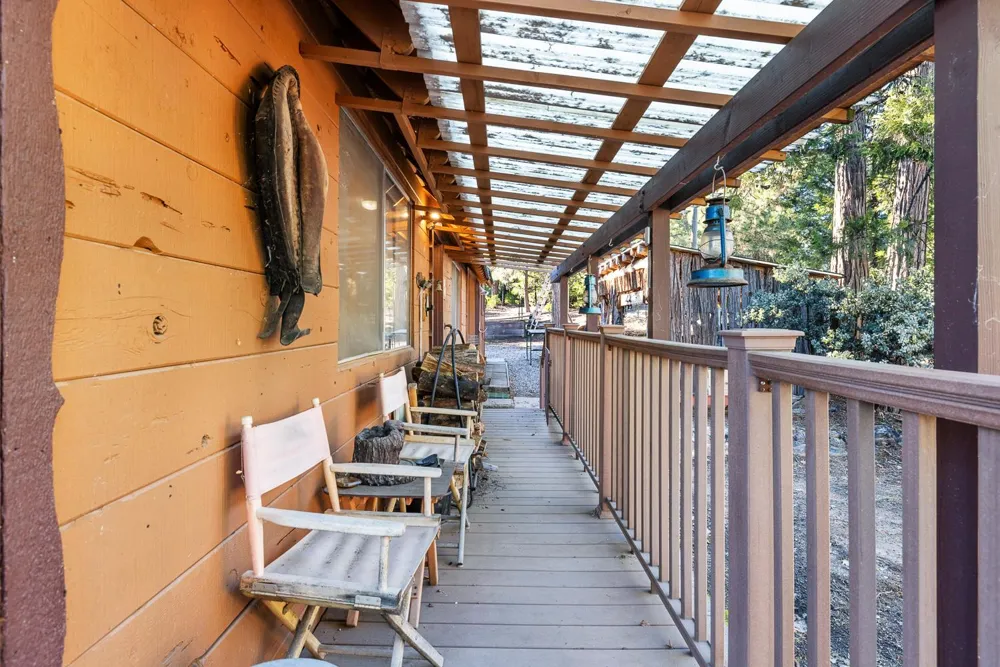 41722 Merriman Lane Auberry, CA 93602