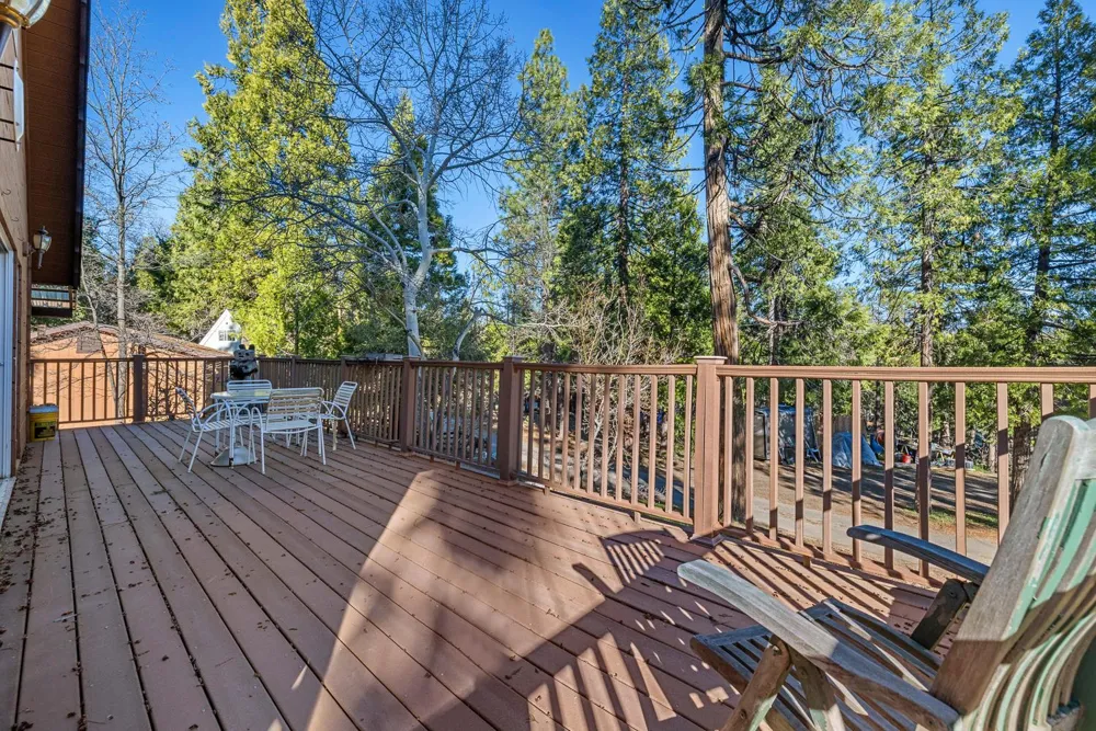 41722 Merriman Lane Auberry, CA 93602
