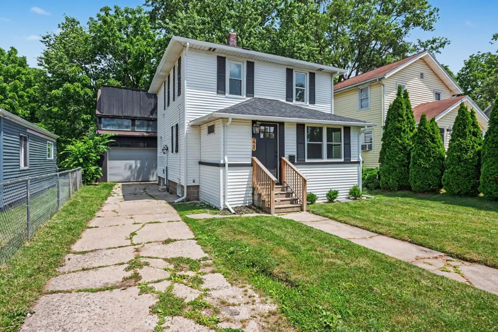 224 W Burnham Street W Battle Creek City, MI 49015