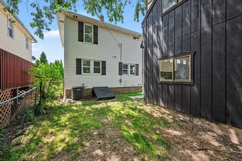 224 W Burnham Street W Battle Creek City, MI 49015