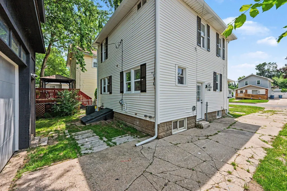 224 W Burnham Street W Battle Creek City, MI 49015
