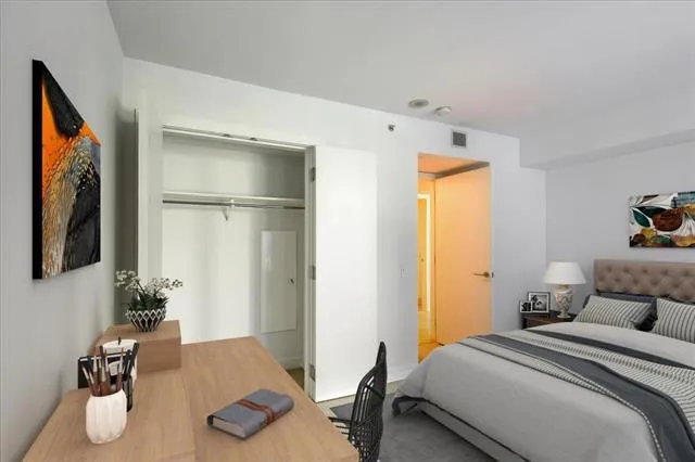 301 Mission Street #5C San Francisco, CA 94105