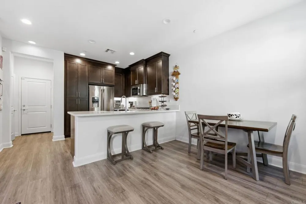 2117 Solara Lane Vista, CA 92081
