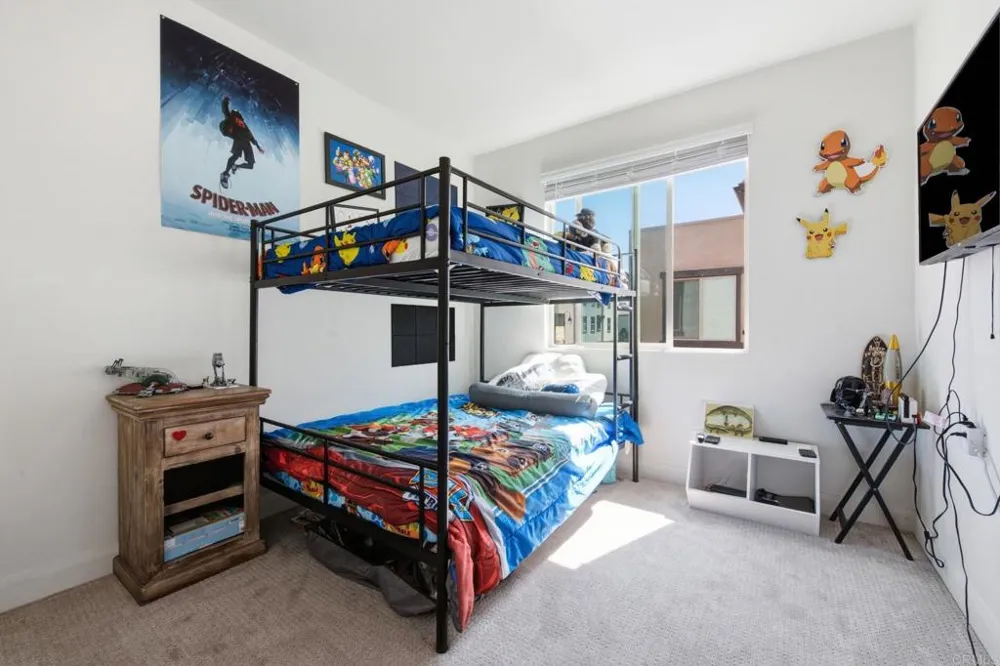 2117 Solara Lane Vista, CA 92081
