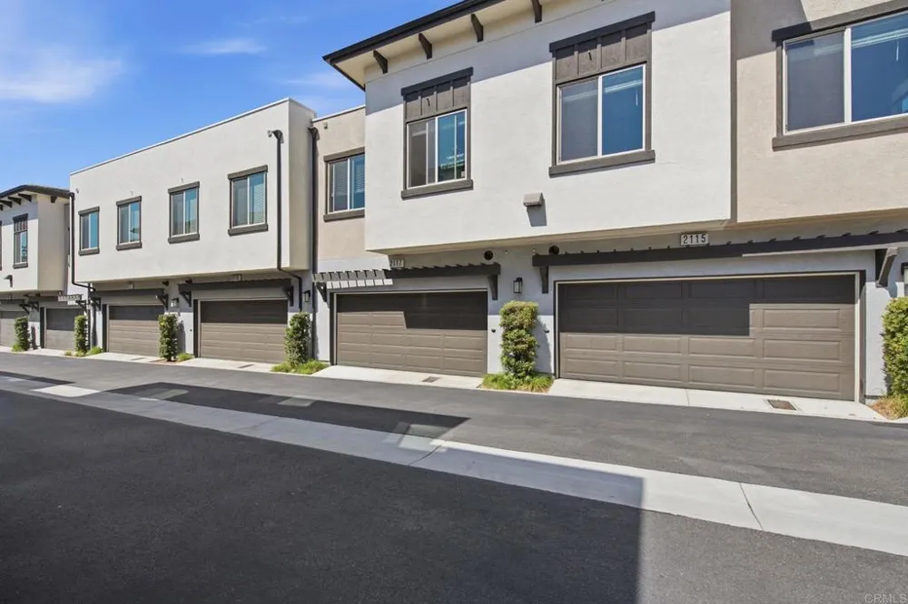2117 Solara Lane Vista, CA 92081