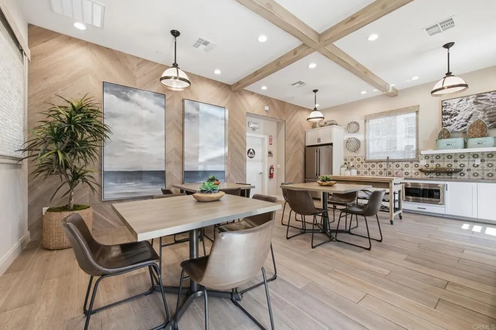 2117 Solara Lane Vista, CA 92081