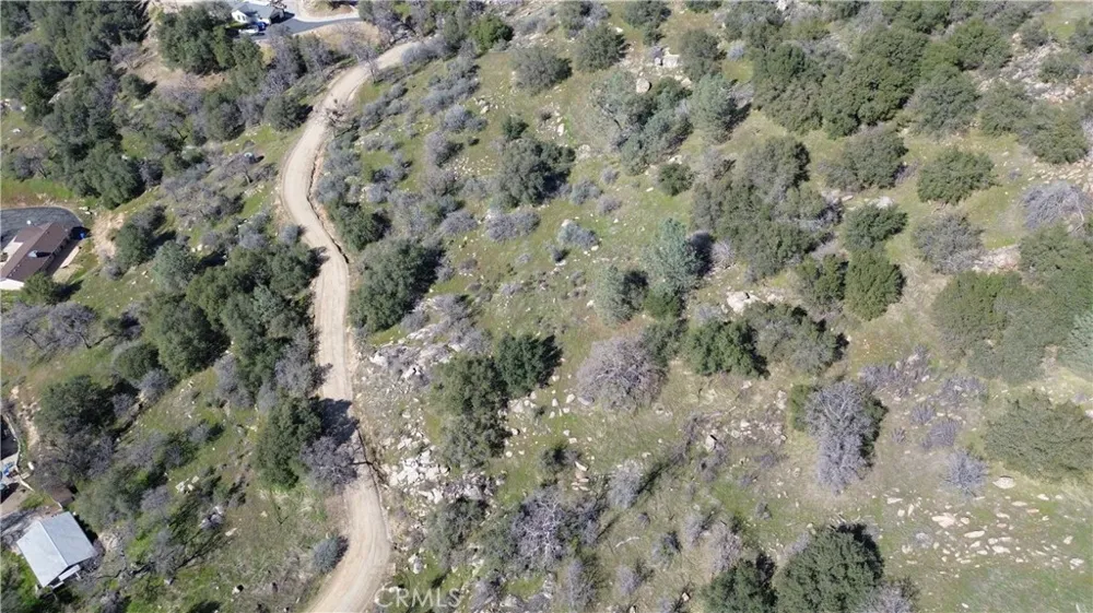 25 Buckaroo Lane Auberry, CA 93602