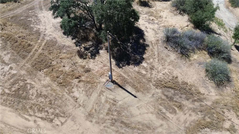 25 Buckaroo Lane Auberry, CA 93602