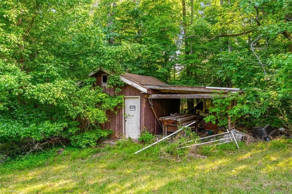 843 Worsham Mill Road Ruffin, NC 27326