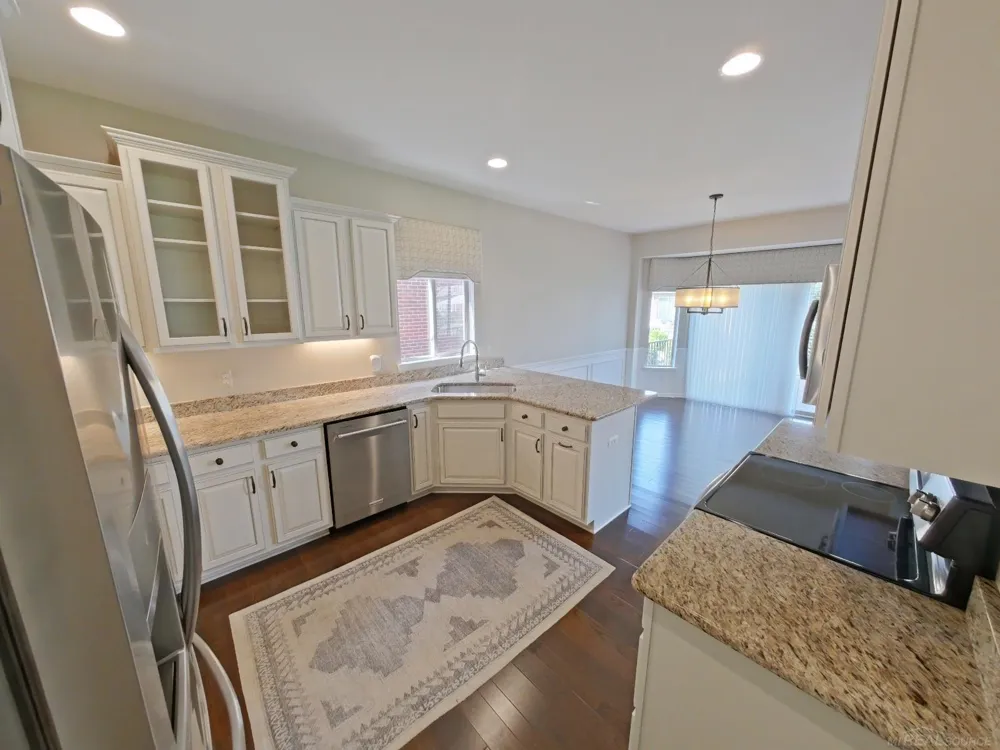 50041 Watling Street Shelby Charter Township, MI 48317
