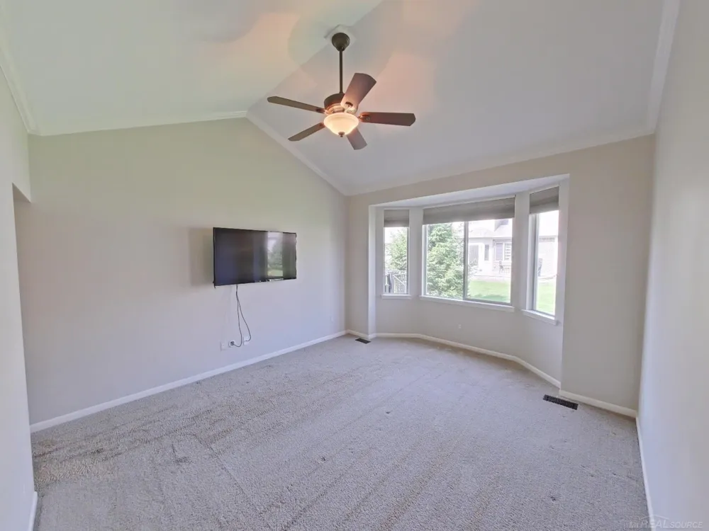 50041 Watling Street Shelby Charter Township, MI 48317