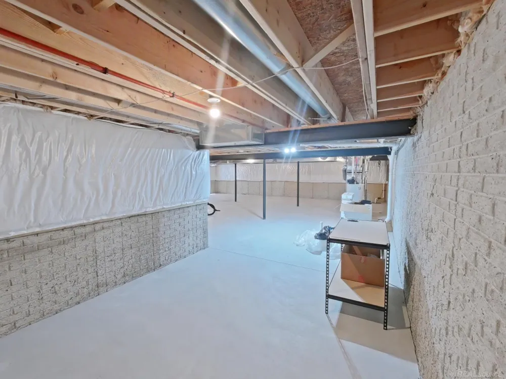 50041 Watling Street Shelby Charter Township, MI 48317
