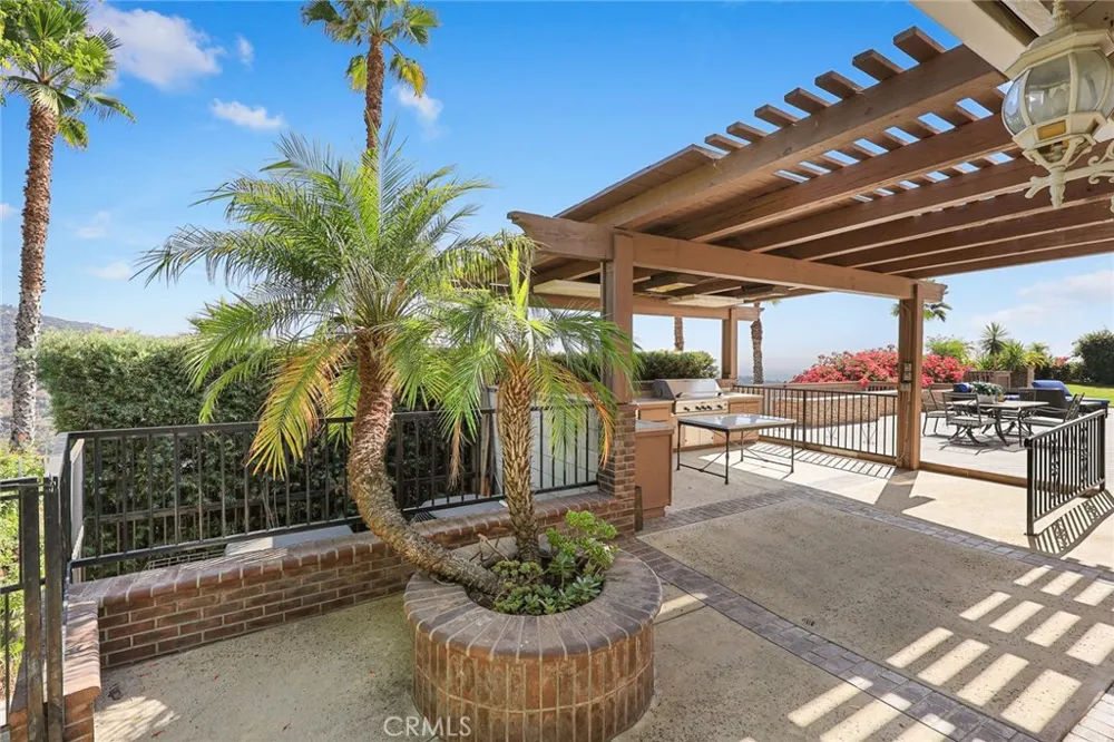 2226 Cielo Arcadia, CA 91006