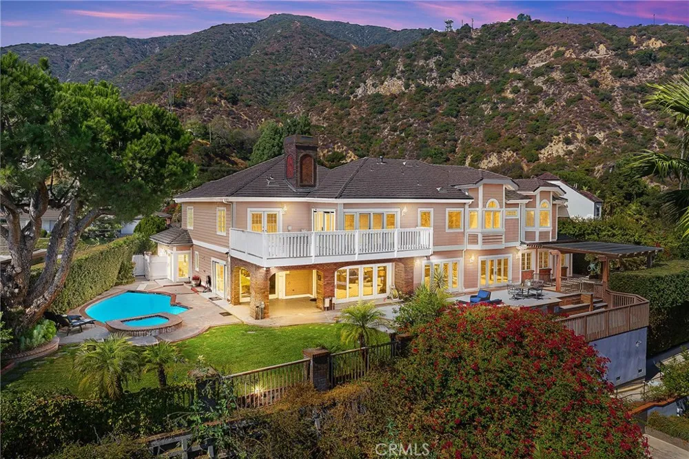 2226 Cielo Arcadia, CA 91006