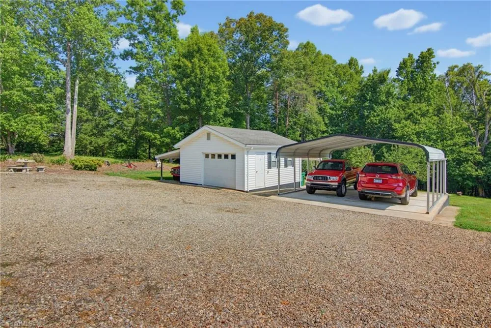 375 Sisk Mill Loop Madison, NC 27025
