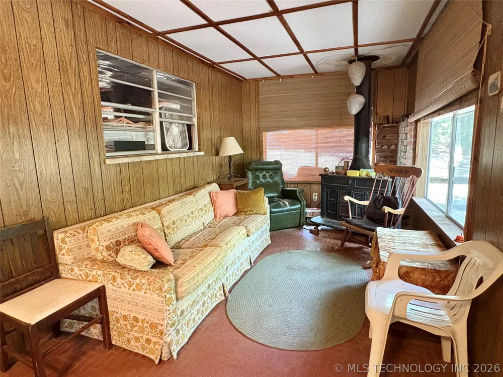 275 BK 1500 ROAD Stigler, OK 74462